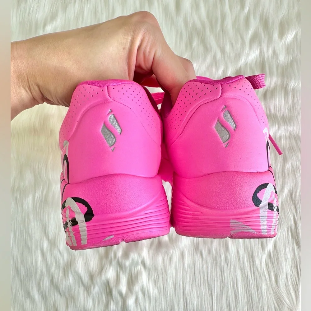 LIMITED EDITION SKECHERS